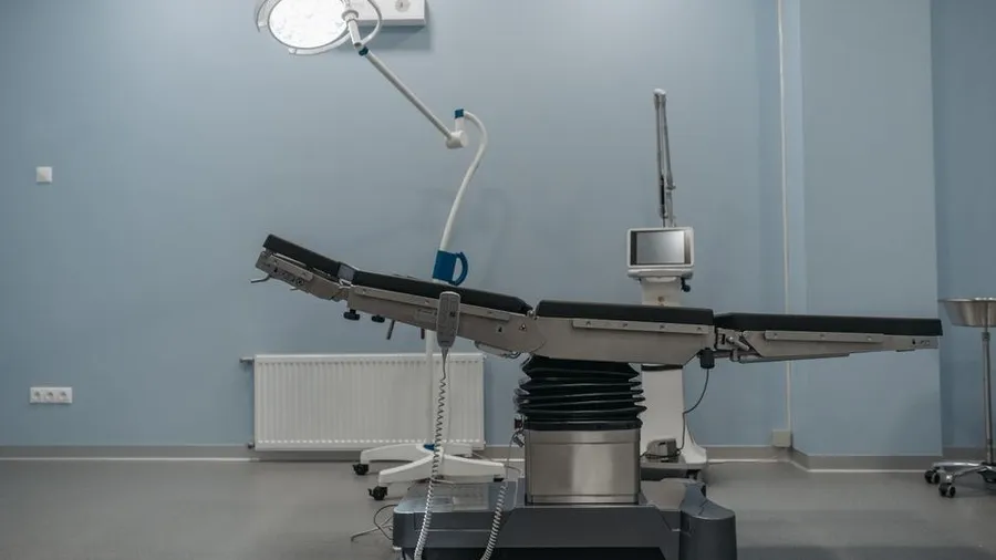 Modern operating theatre with a table and overhead light